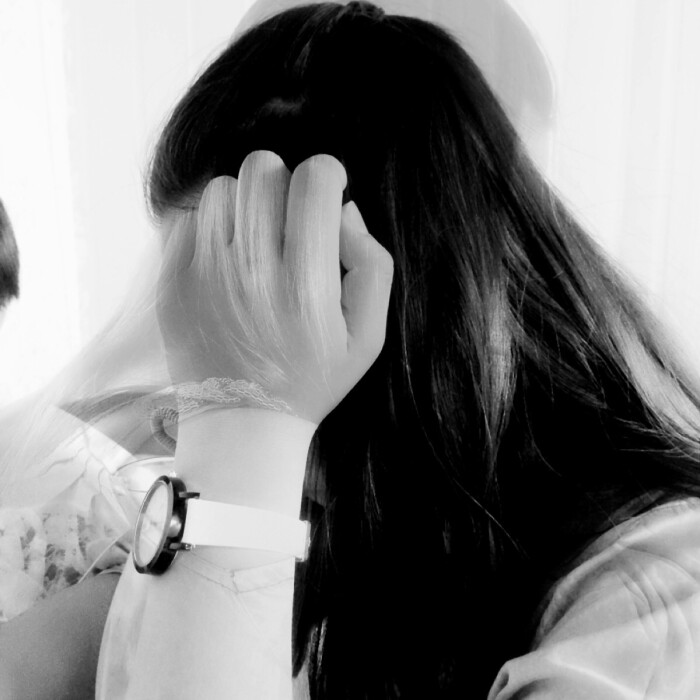 伤感 黑白 自制女生头像 喜欢抱走