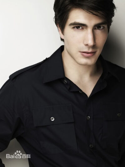 布兰登·罗斯(brandon routh),1979年10月9日出生于爱荷华州的迪莫伊