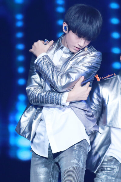 9张酷爆了的wuli大哥