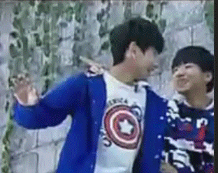 tfboys##凯源##王俊凯##王源# 疯狂的麦咭 凯源摸头杀 如此隐晦 cr.