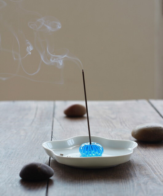 日本进口 津轻硝子 手吹玻璃珠形香立