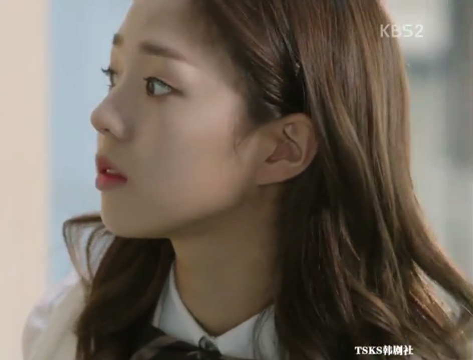 蔡秀彬 无理的前进 自截图