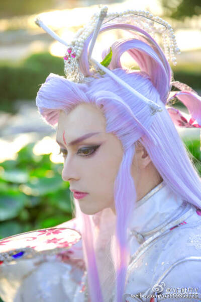 点赞  评论  《听雪楼》cos 小小白 0 50 夙旋画  发布到  古风