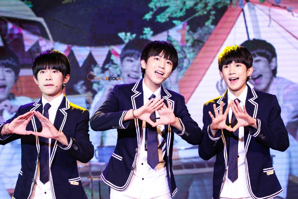 tfboys,cr:logo