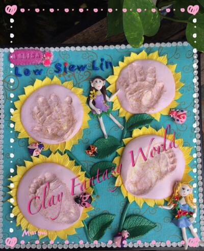 亲爱的孙儿的小手小脚 好可爱呐!