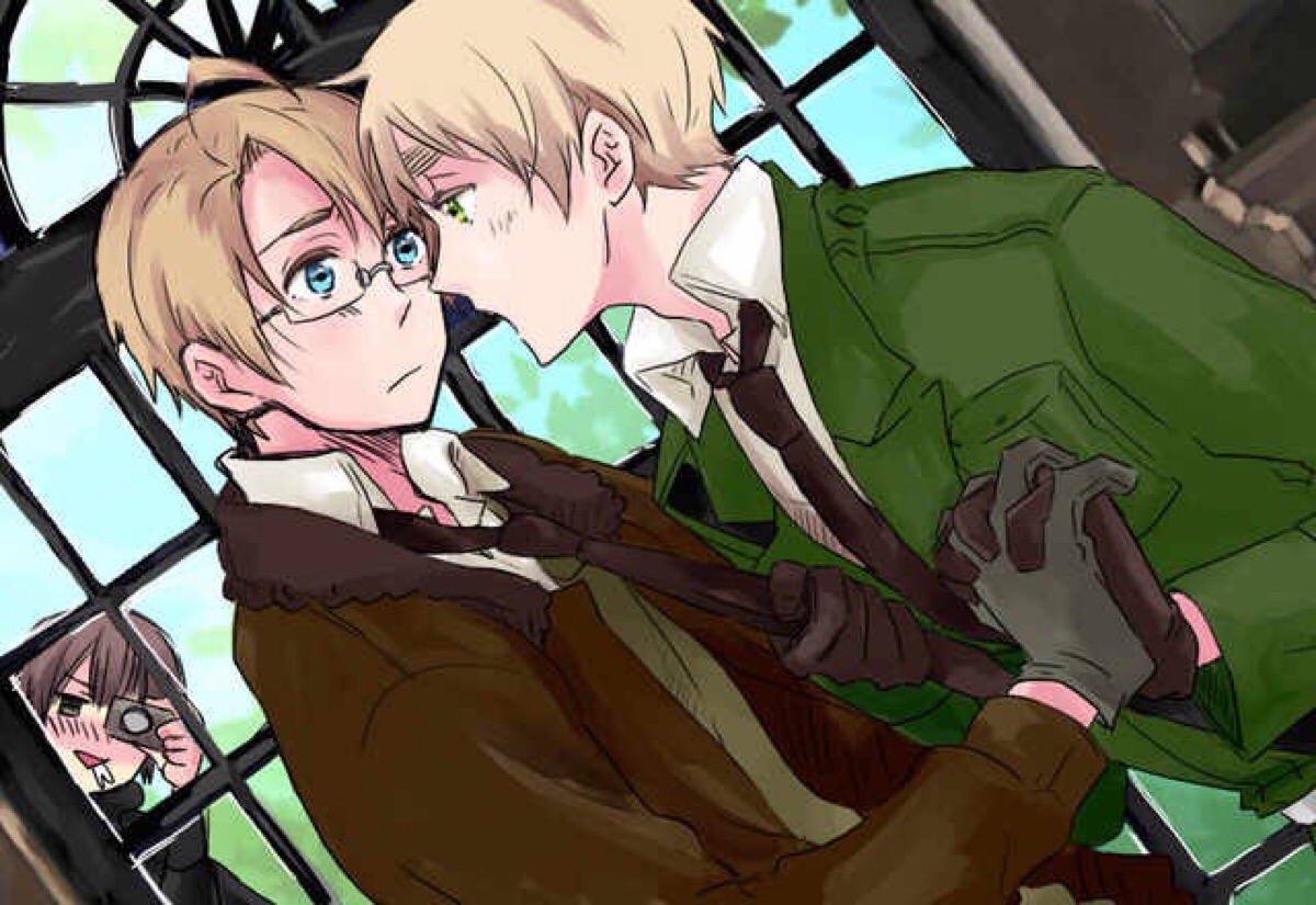 米英 背后的菊太太高亮