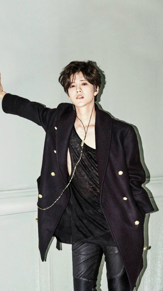 balmain x h&amp;m reloaded 重启 新专辑 海报 鹿晗 luhan m鹿m