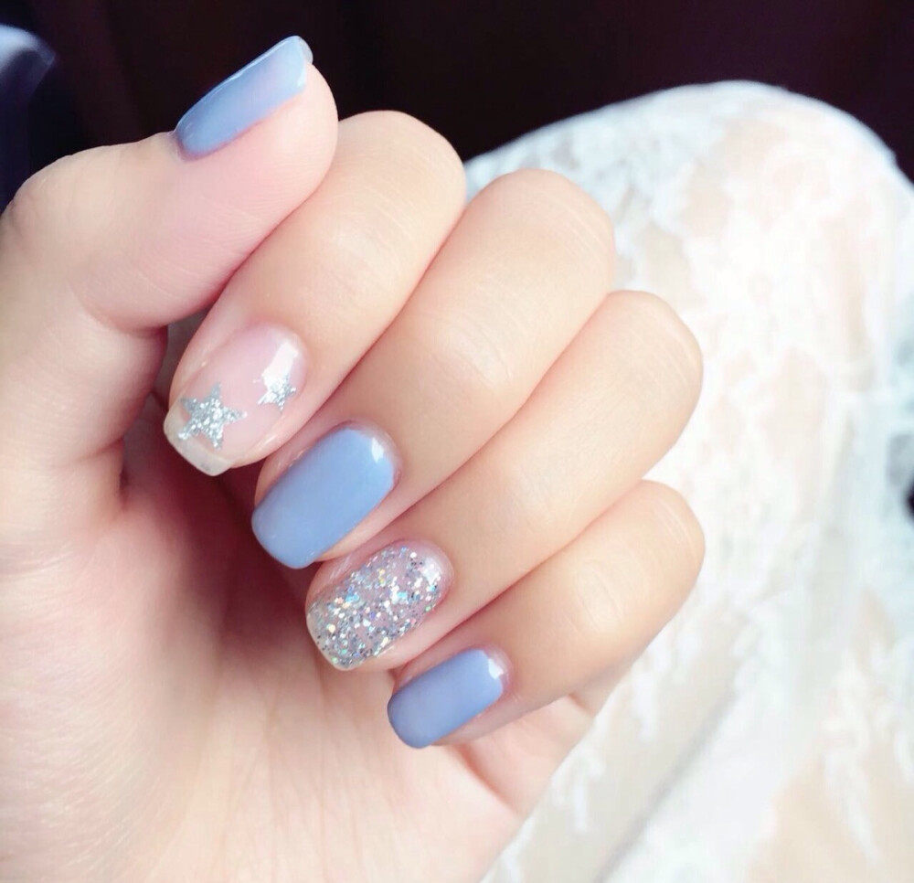 小清新美甲简约