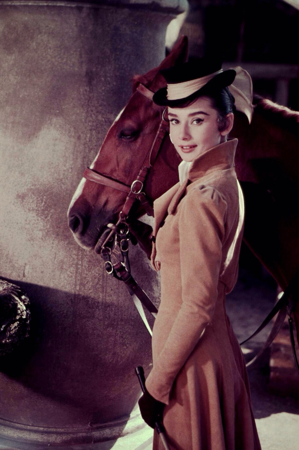 1956年战争与和平audreyhepburn扮演的natasharostova