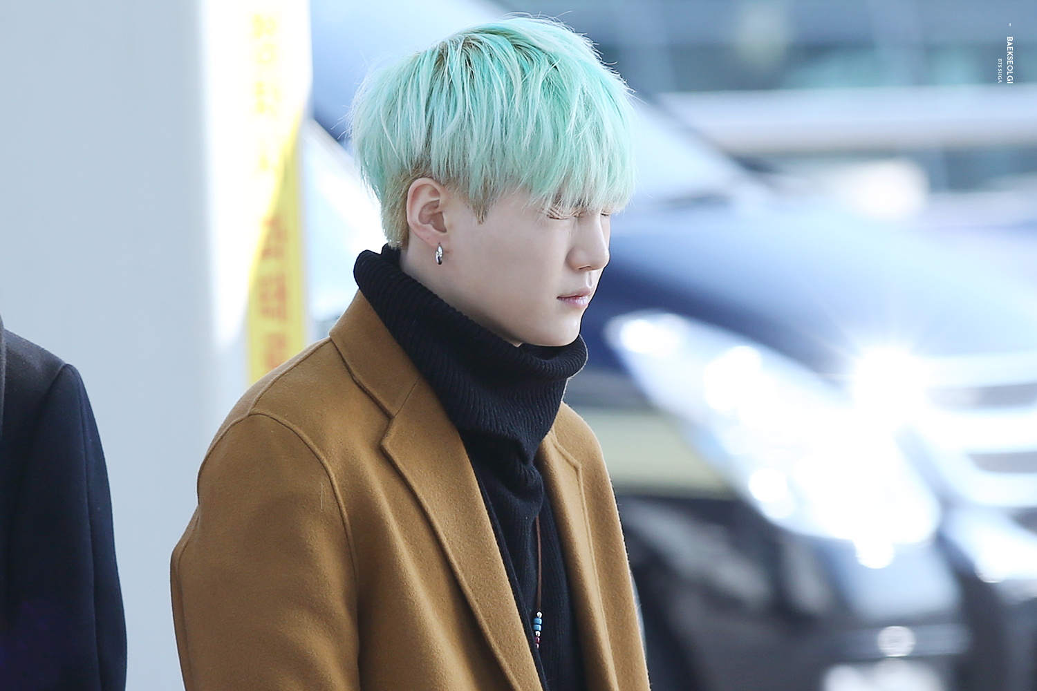 防弹少年团 bts 闵玧其 suga 151130 仁川机场出境