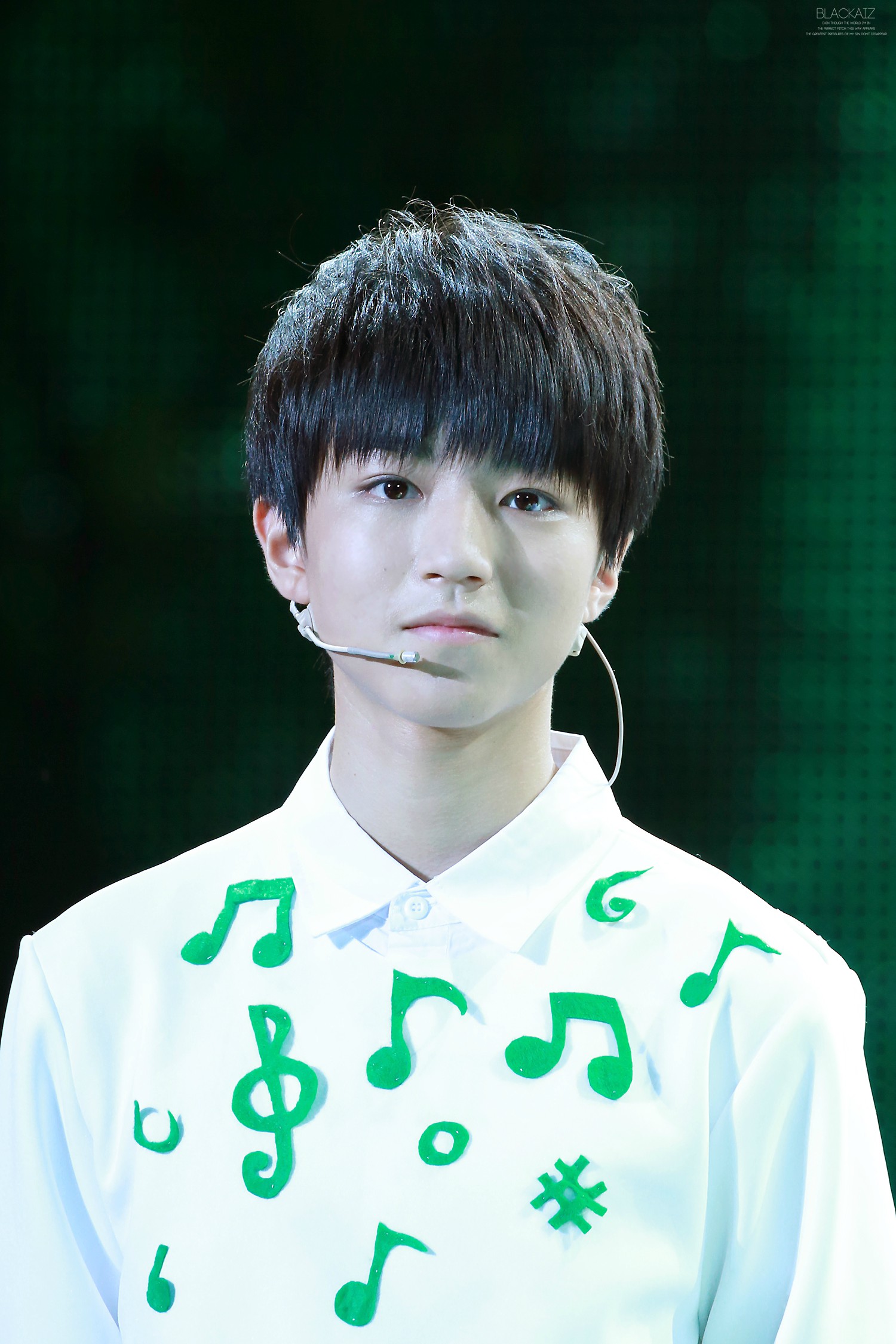 王俊凯   tfboys王俊凯   tfboys  151108 组合成员生日会 cr 黑桃k