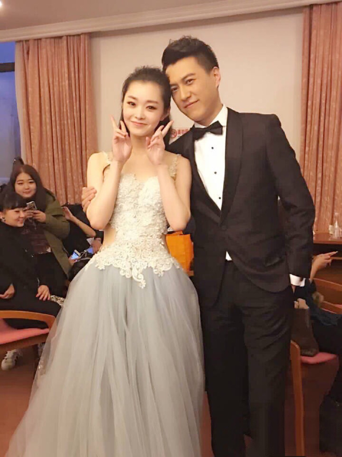 宋轶 美哭我 靳东 帅瞎我 怎么感觉那么登对呢