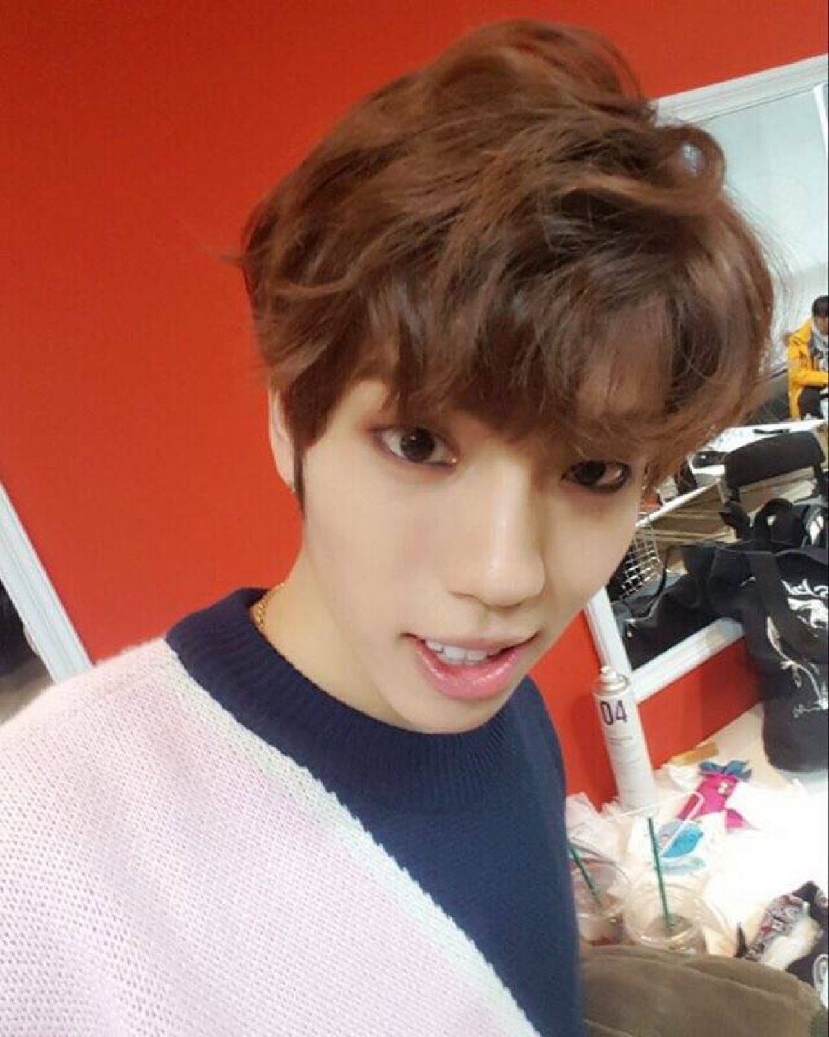 151226 官方ins更新 #instagram#感谢#东雨# 许久没来的#音乐中心# 和