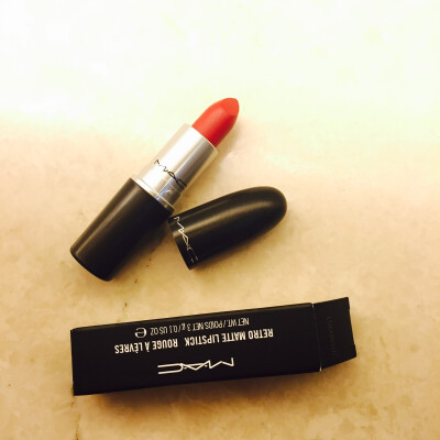 mac口红ruby woo