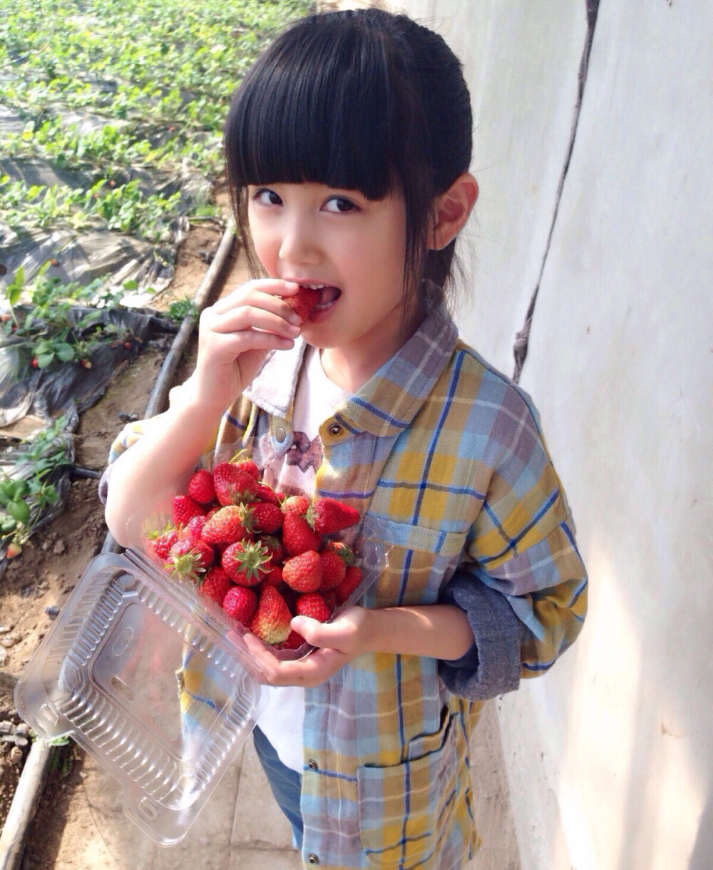 活色生香小乐颜,神雕侠女小小龙女——张籽沐 (可爱卖萌,清纯甜美)