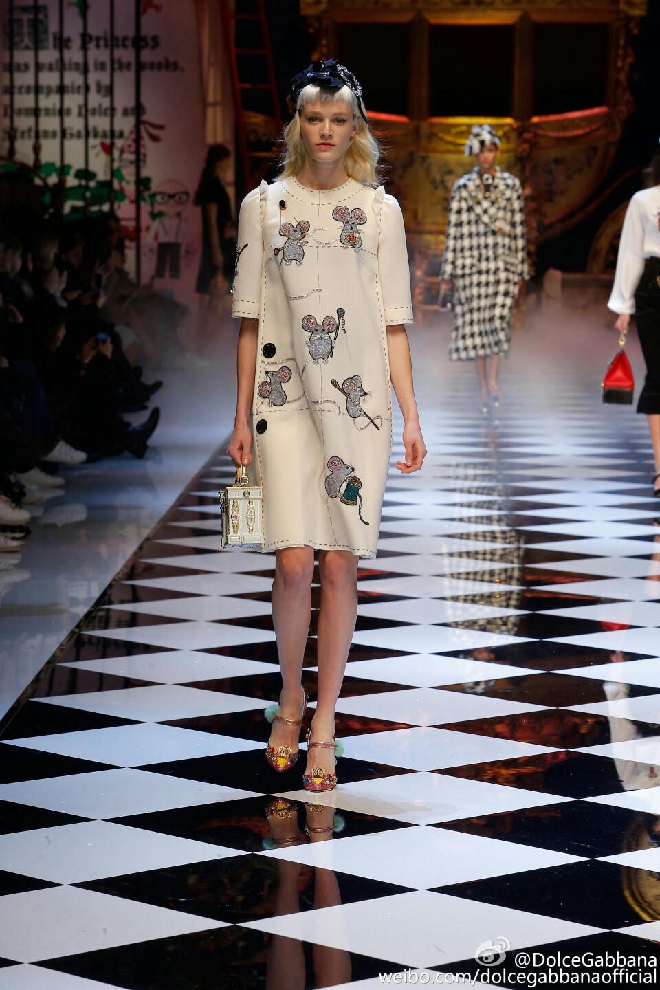 dolcegabbana 杜嘉班纳以童话公主为设计灵感的2016/17#dgfabulous