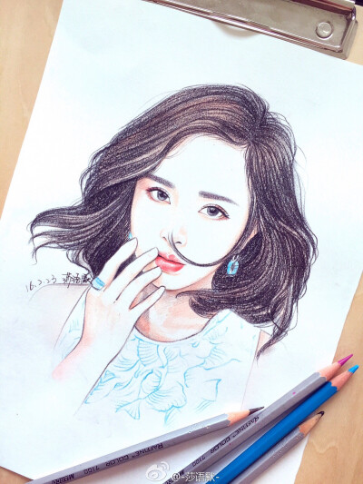 杨幂. 彩铅画