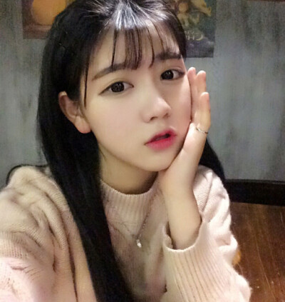 高清女生头像 唯美 长发 背景 小清新 意境 她回眸一霎那 似极了旧时