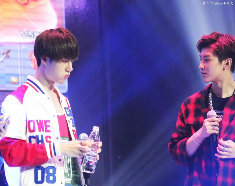 in-music炫舞梦工厂uniq演唱会 #uniq王一博097800周艺轩# 期待