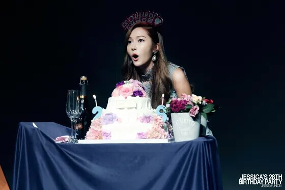 郑秀妍 jessica 160417 生日会 cr.logo