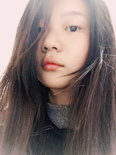 单眼皮适合的发型