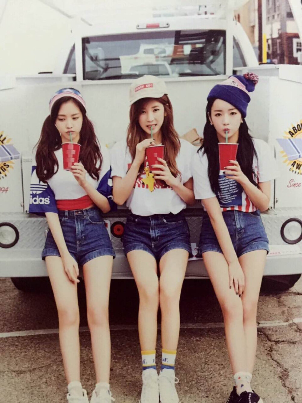 apink 朴初珑尹普美孙娜恩