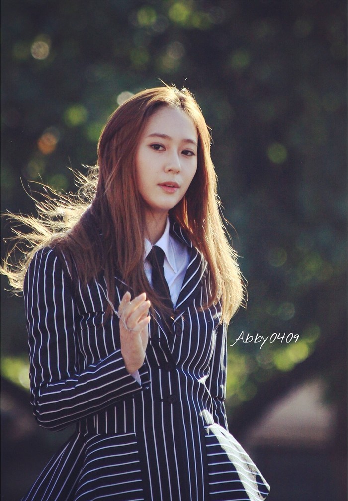 krystal郑秀晶fx头像画报