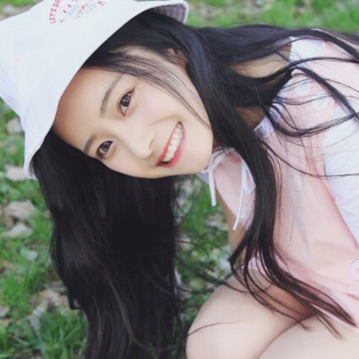 『森系 简约 头像 女头』· 〔微博@_shenli 〕·「或南或北,岁月不及