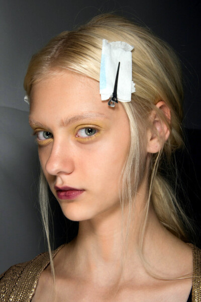 娜斯提娅·库萨齐纳(nastya kusakina)是来自俄罗斯的新生代仙女系