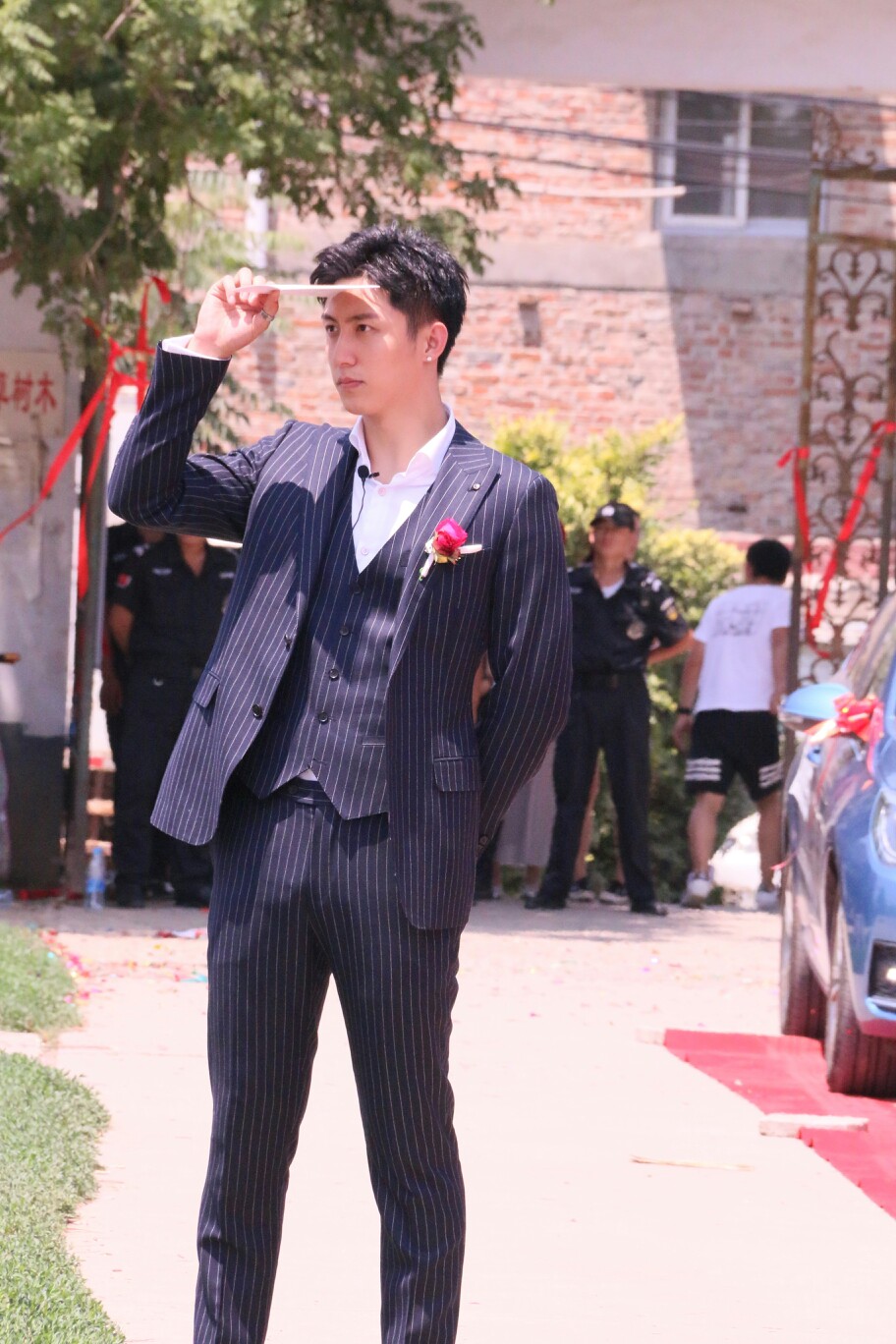 约吧大明星伴郎黄景瑜