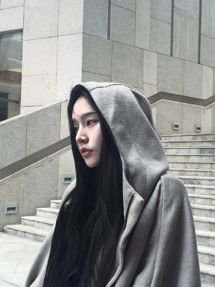 清新 长发 韩范 韩系 街拍 女神 高冷 个性 怀旧 唯美 意境 侧颜 冷色