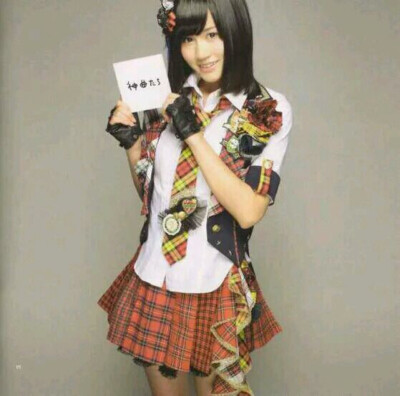 akb48打歌服 前田敦子