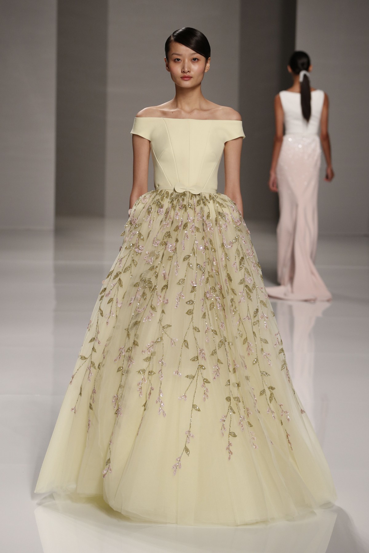 georges hobeika 乔治斯·荷拜卡2015春夏高级定制时装发布