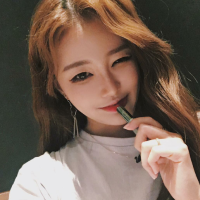 李申英