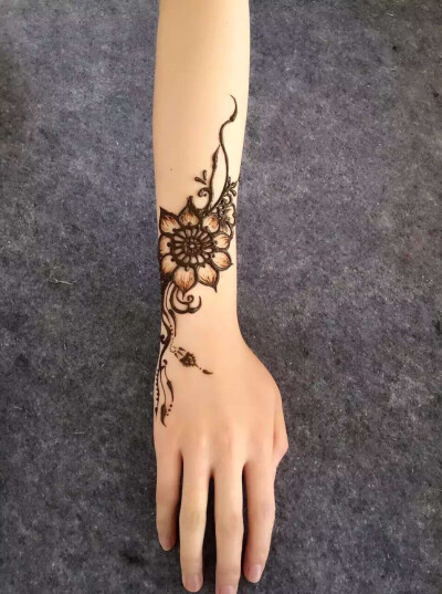 印度海娜手绘纹身