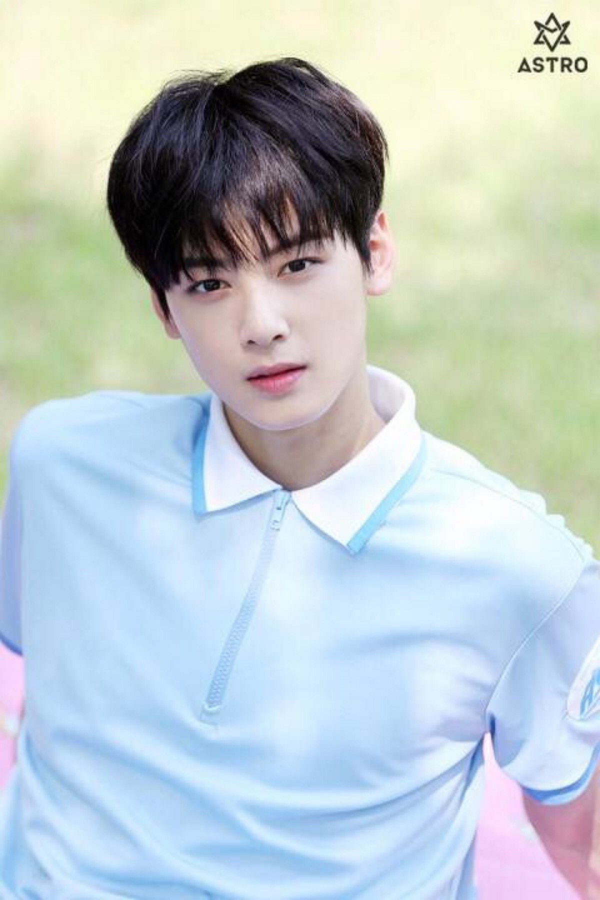 astro 车银优(cha eun woo)生日1997年03月30日.