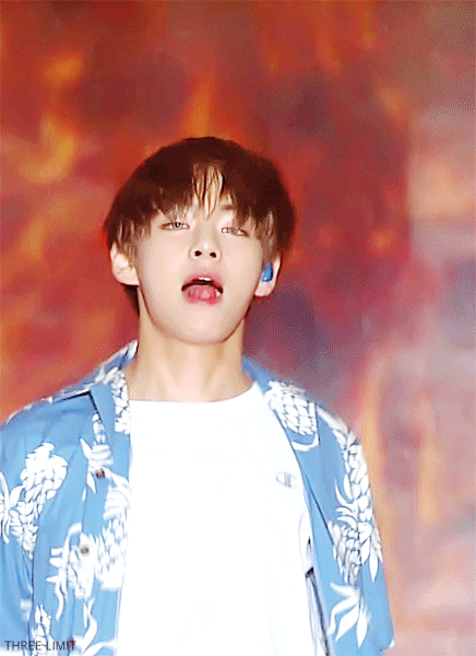 防弹少年团 金泰亨 gif save me