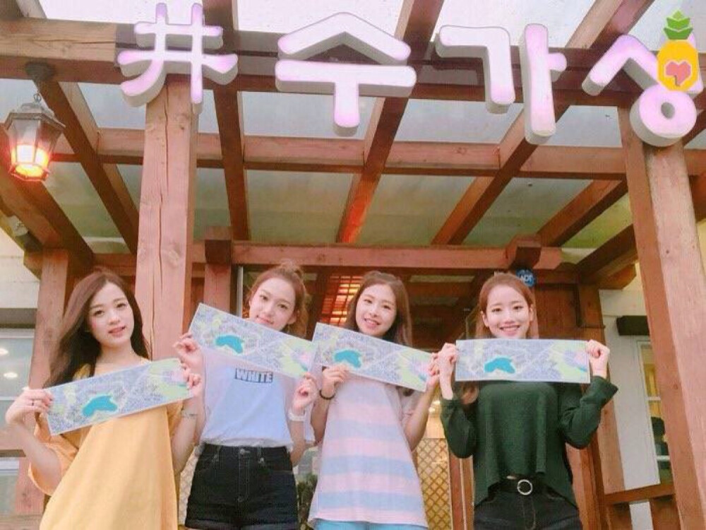 april 组合 - 堆糖,美图壁纸兴趣社区