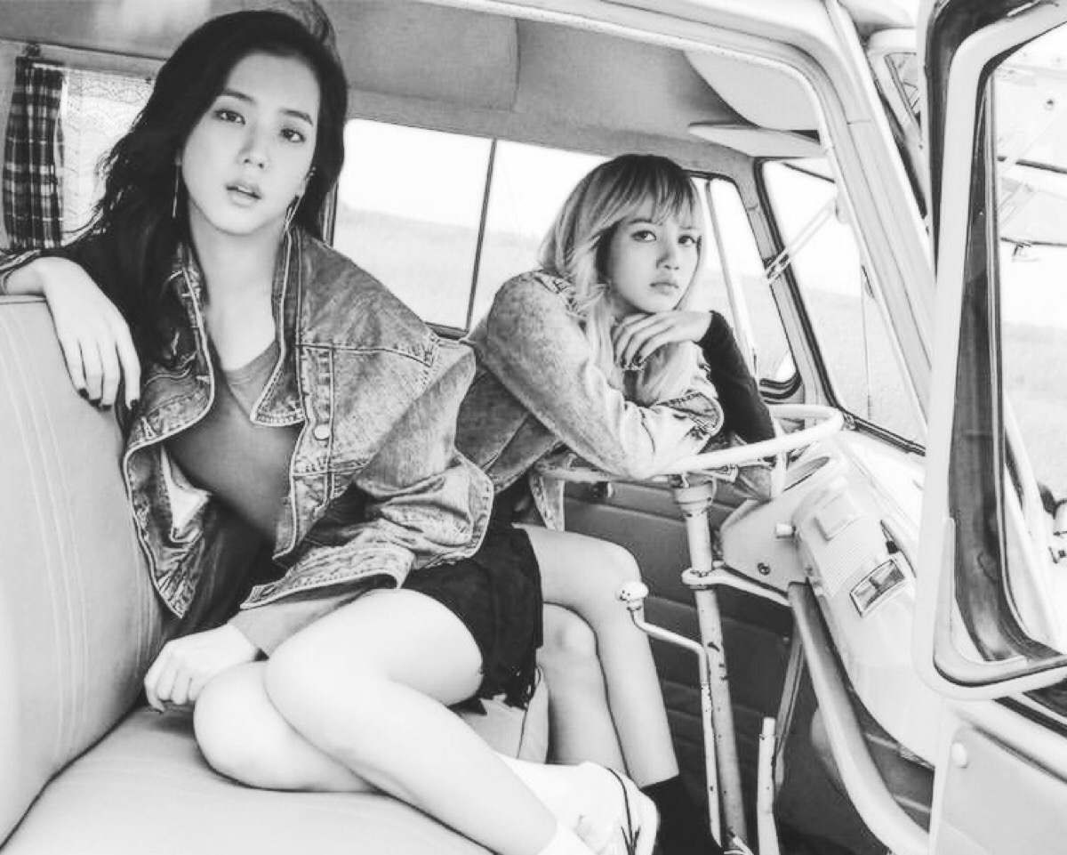 blackpink金智秀生日,Blackpink金智秀金智妮 lisa jisoo 金智秀 blackpink