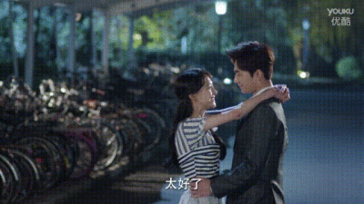 微微一笑很倾城