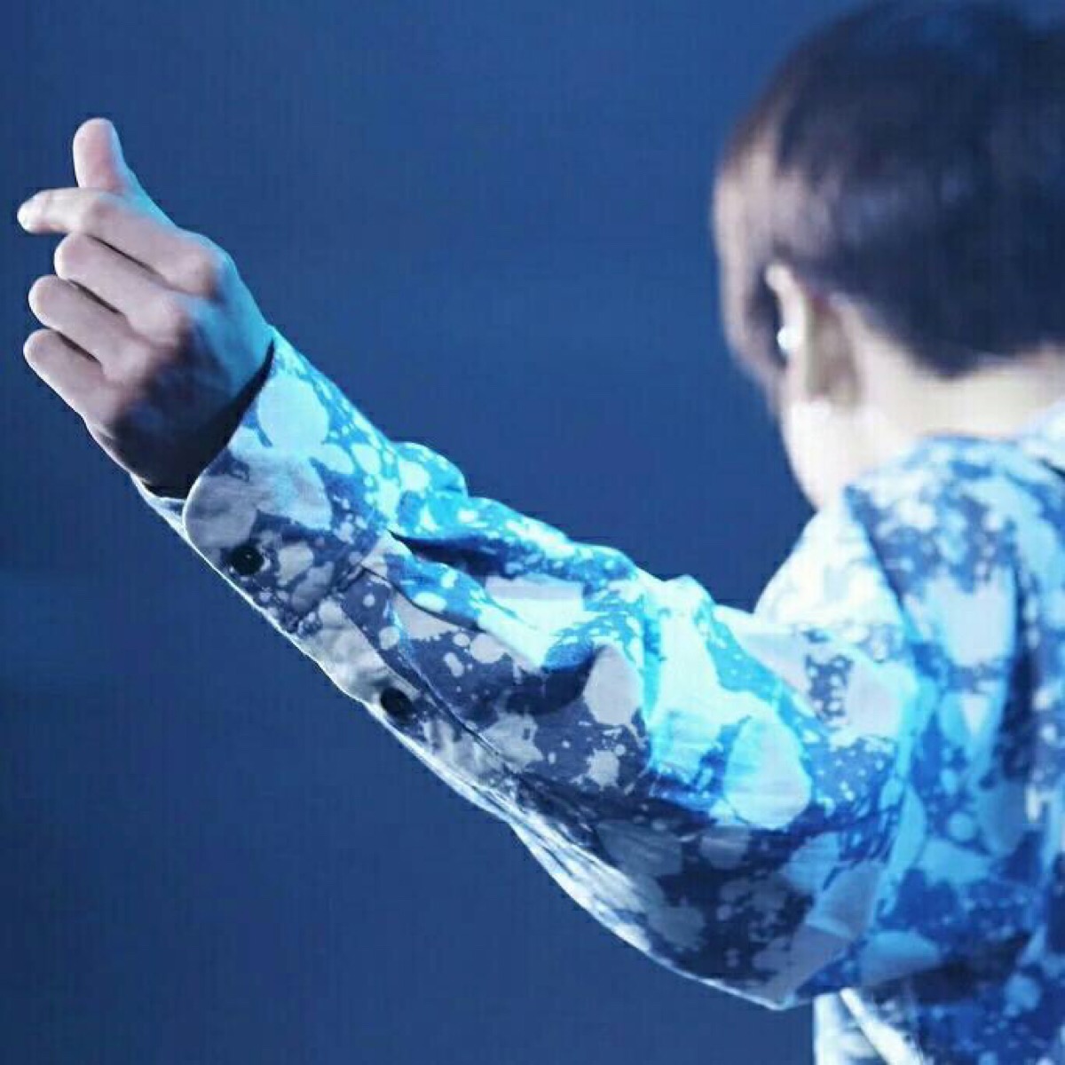 小清新头像 比心头像 by活力柠檬酱