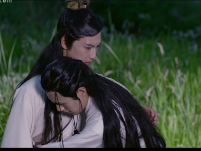 双百的唯一一次拥抱(╥╯^╰╥)——《刺客列传》截图(尚尚自截图)