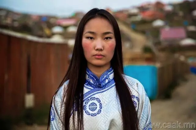 蒙古女现实图片