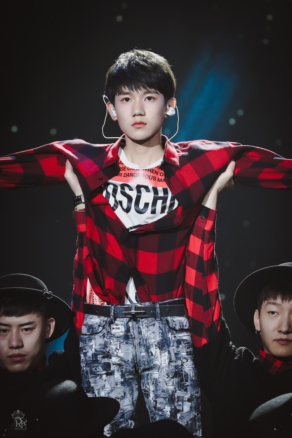 16岁的王源20161108