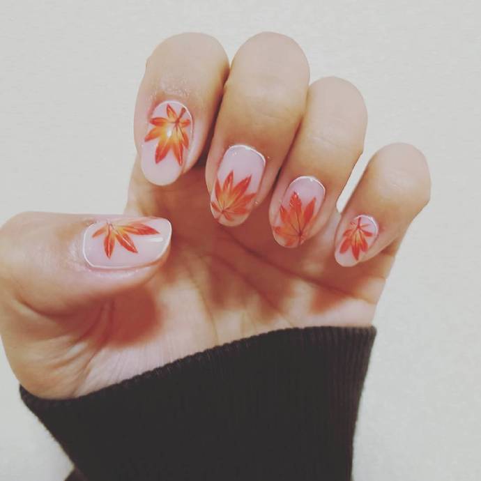 秋天 枫叶美甲