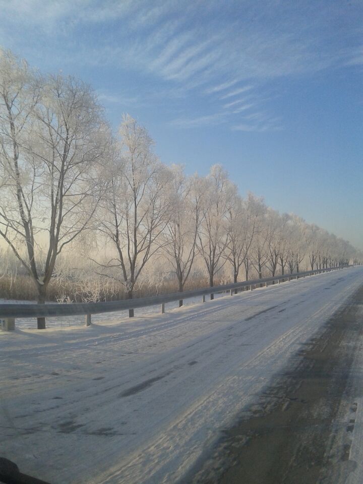 一路向北在有你的季节雪冬天路雪景