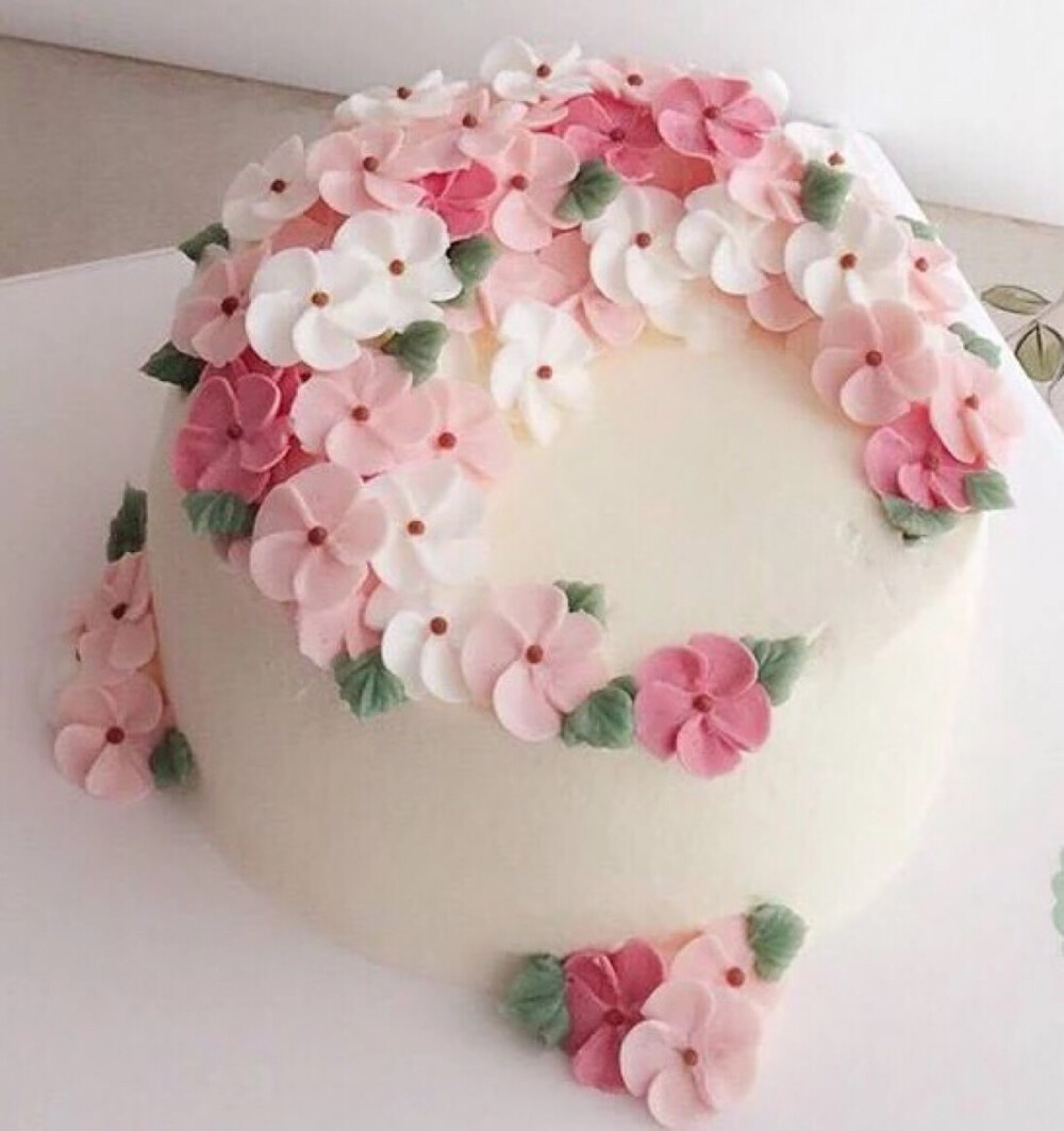 蛋糕的花型图片简单图片