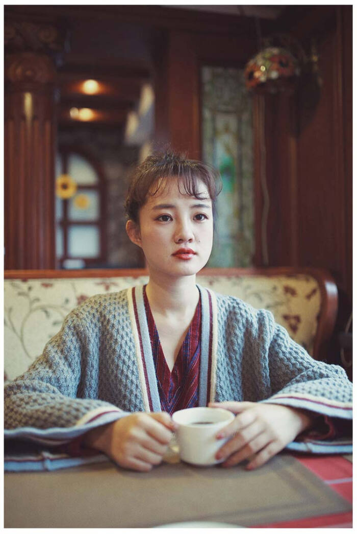 茉莉和扶苏 《鸽子》含65%羊毛复古彩色v领厚实毛衣开衫森林系