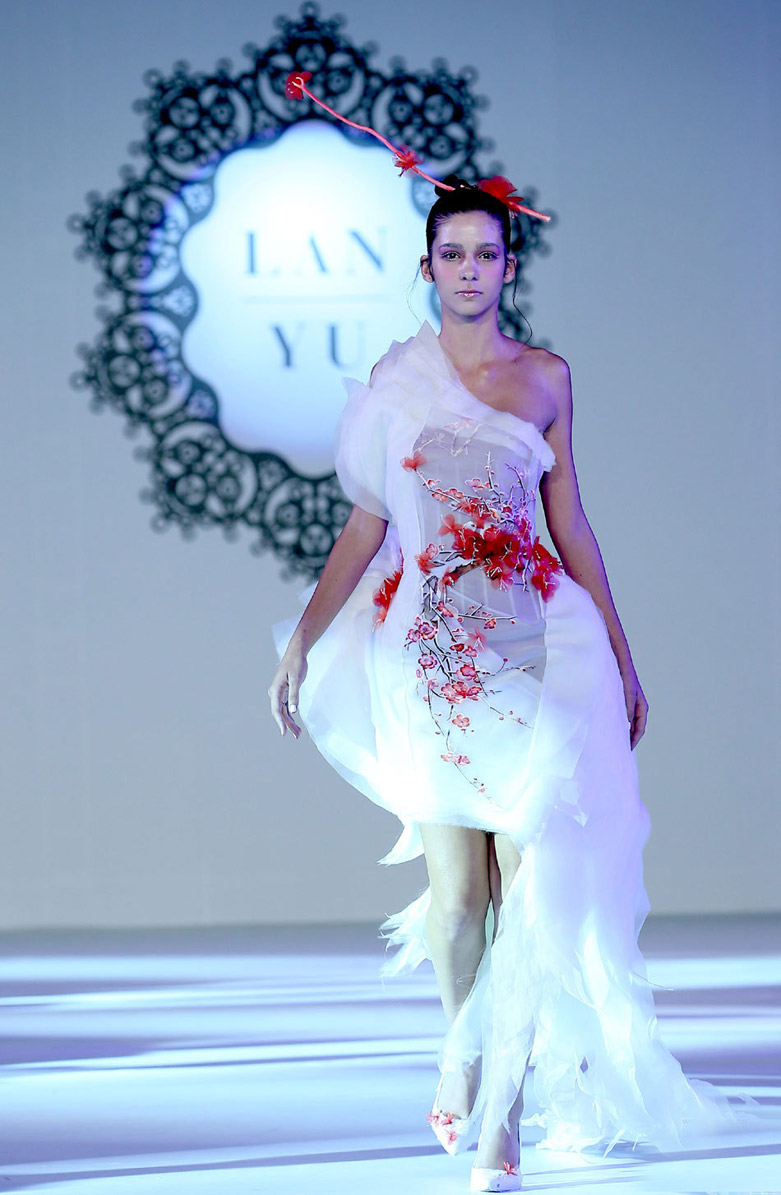 兰玉"lan yu 陌上花开 2014高级定制婚纱礼服系列