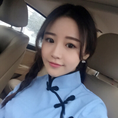 御姐范女生真人头像